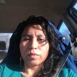 Meet your Posher, Josefina